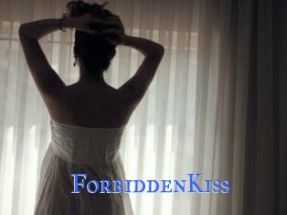 ForbiddenKiss_