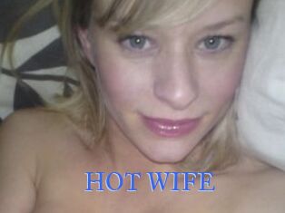 HOT_WIFE