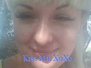 Kiss_Me_XoXo