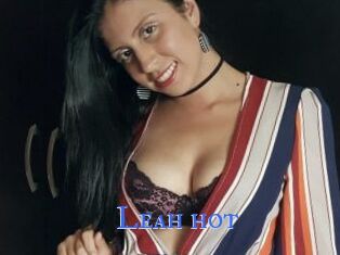 Leah_hot