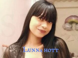 Lunna_hott