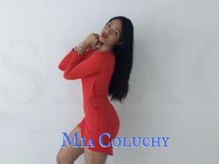 Mia_Coluchy