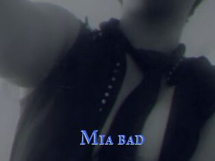 Mia_bad