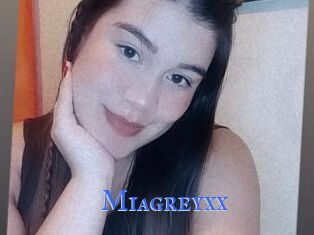 Miagreyxx