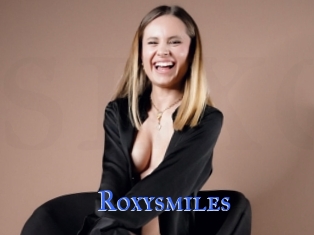 Roxysmiles