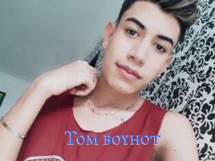 Tom_boyhot