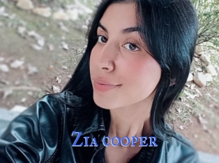 Zia_cooper